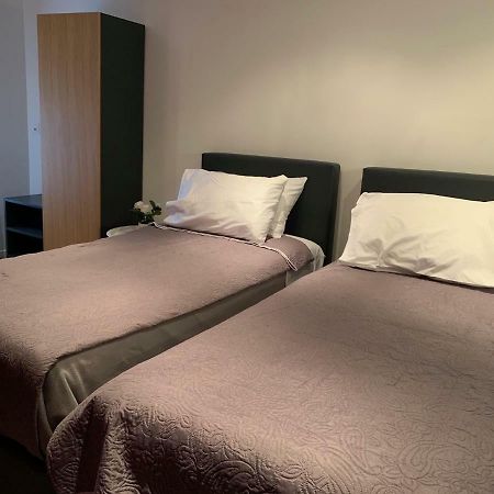 Hotel Hovi De La Mairie Aubervilliers Ngoại thất bức ảnh