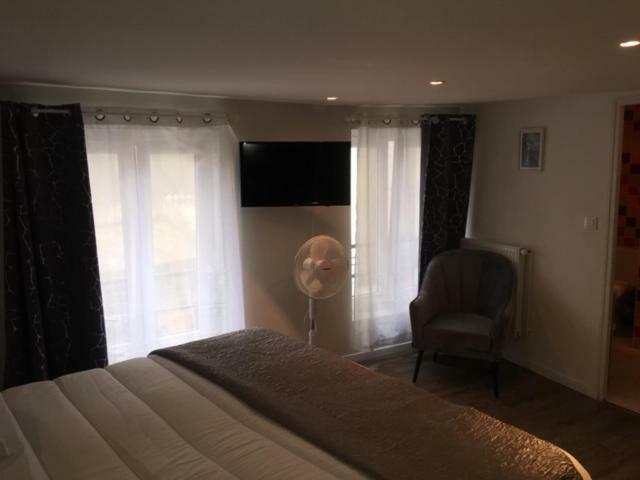 Hotel Hovi De La Mairie Aubervilliers Ngoại thất bức ảnh