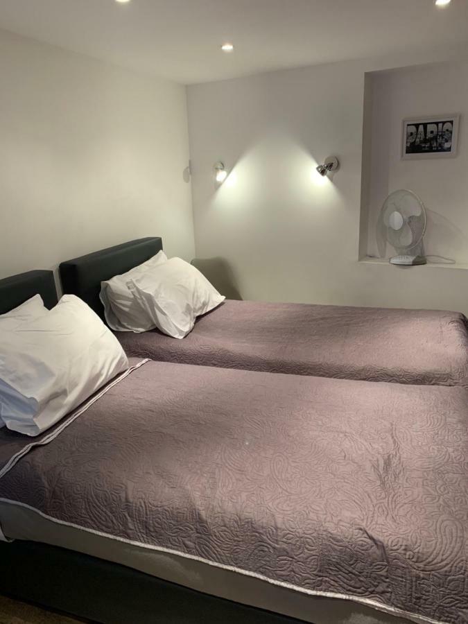 Hotel Hovi De La Mairie Aubervilliers Ngoại thất bức ảnh